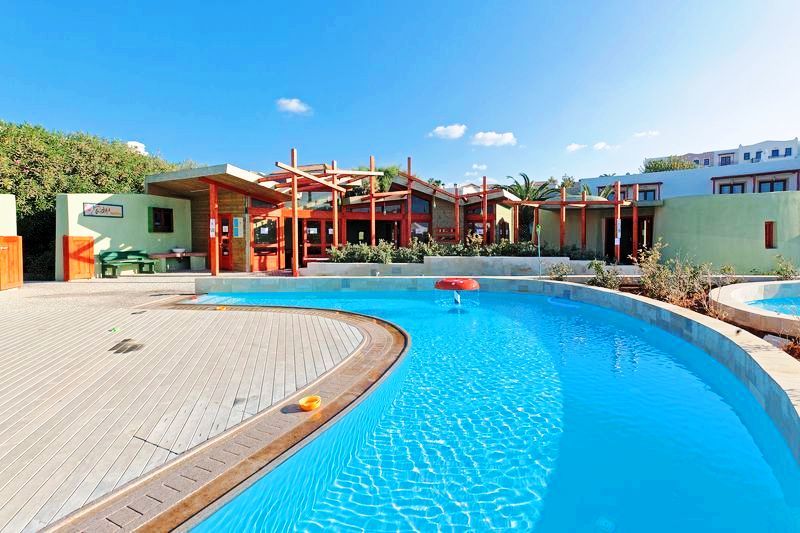 מלון Mitsis Cretan Village 4*