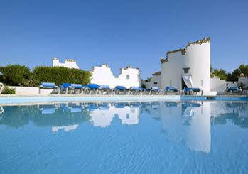 מלון Mitsis Cretan Village 4*